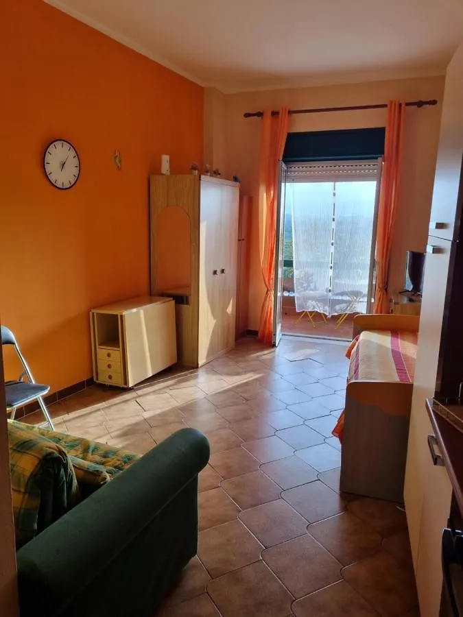 Appartamento Les Roches Noires Giardini Naxos Italy